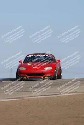 media/Oct-26-2025-CalClub SCCA (Sun) [[8ce1e69566]]/Group 1/Session 2 (Grapevine)/